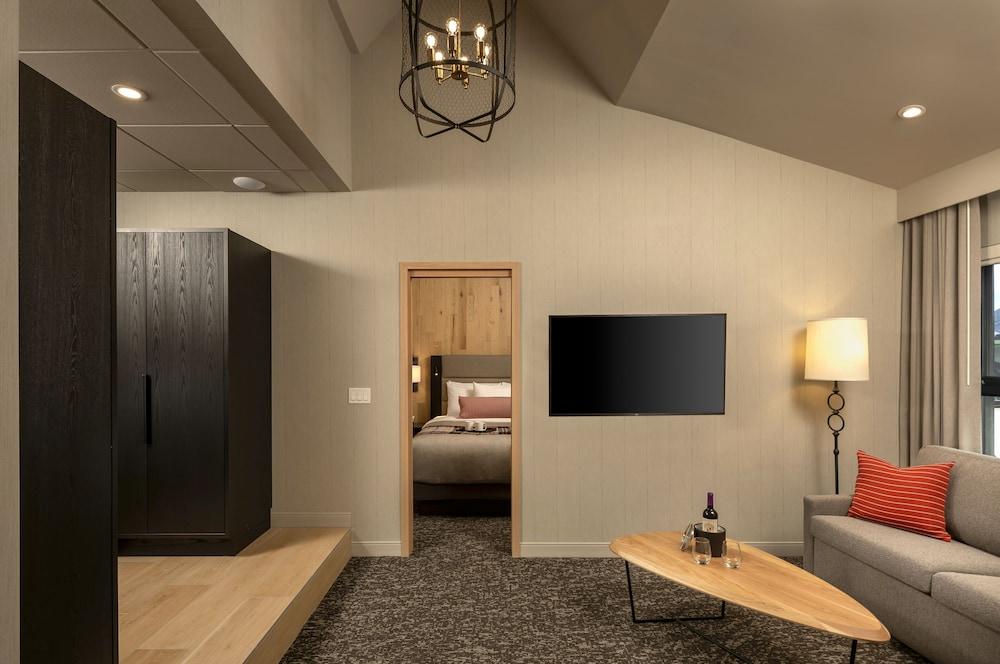 Homestead Inn بانف المظهر الخارجي الصورة