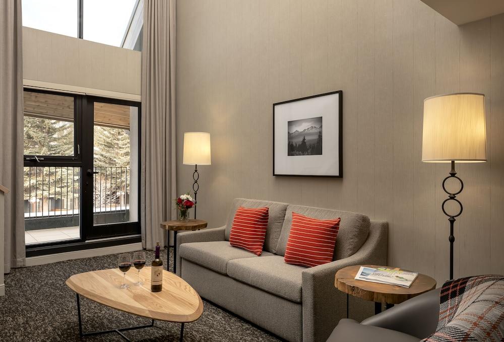 Homestead Inn بانف المظهر الخارجي الصورة